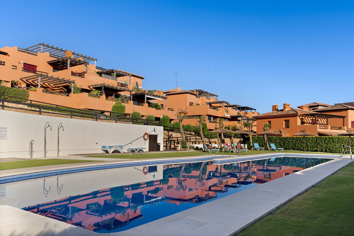 2-bedroom apartment for sale in Casares Playa