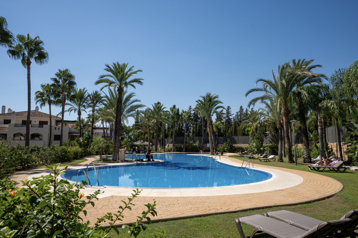 2-bedroom apartment for sale in Puerto Banús