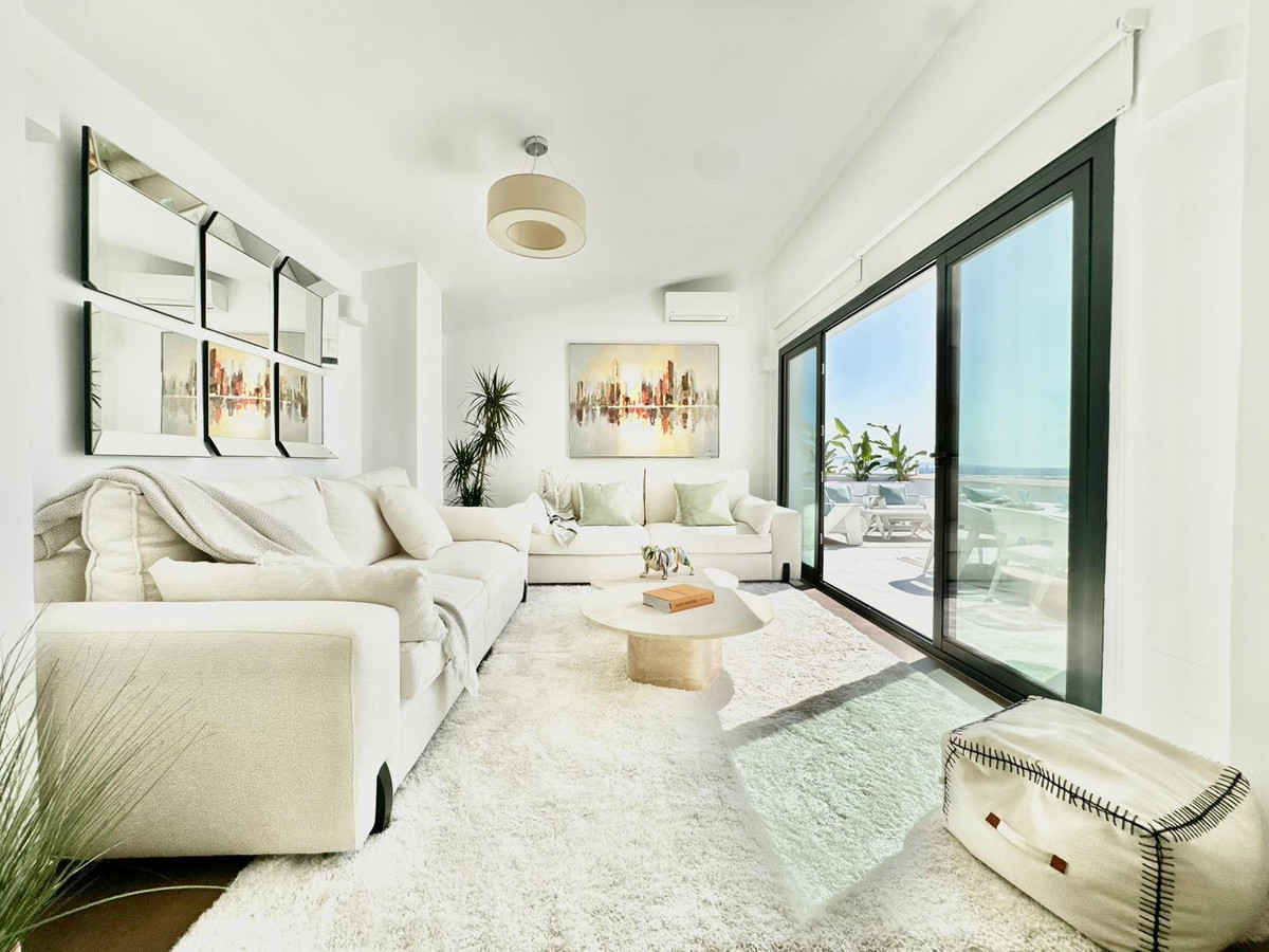 3-bedroom apartment for sale in Puerto Banús