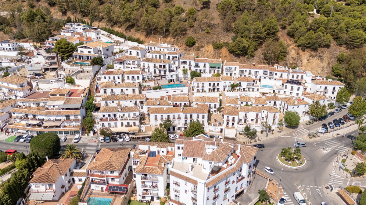 2-bedroom property for sale in central Mijas