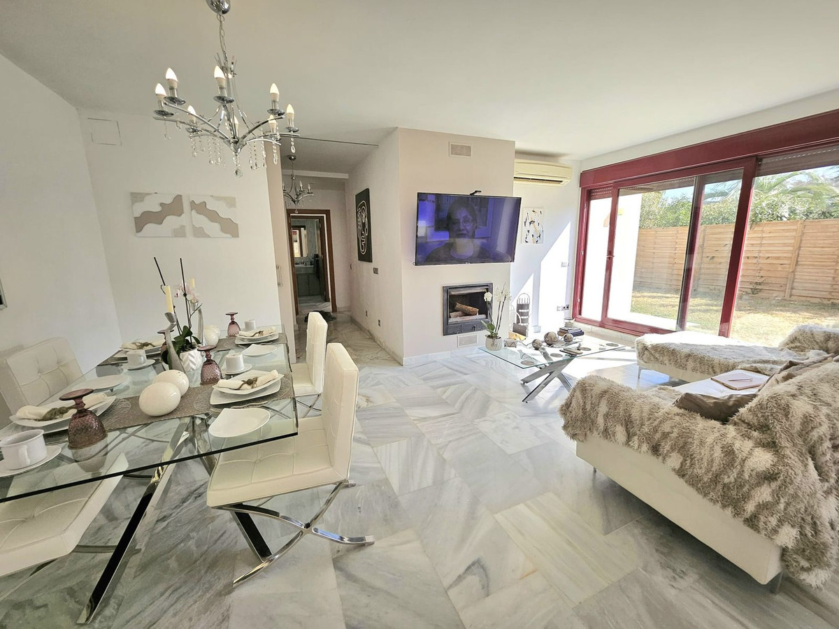 3-bedroom villa for sale in central Benahavís