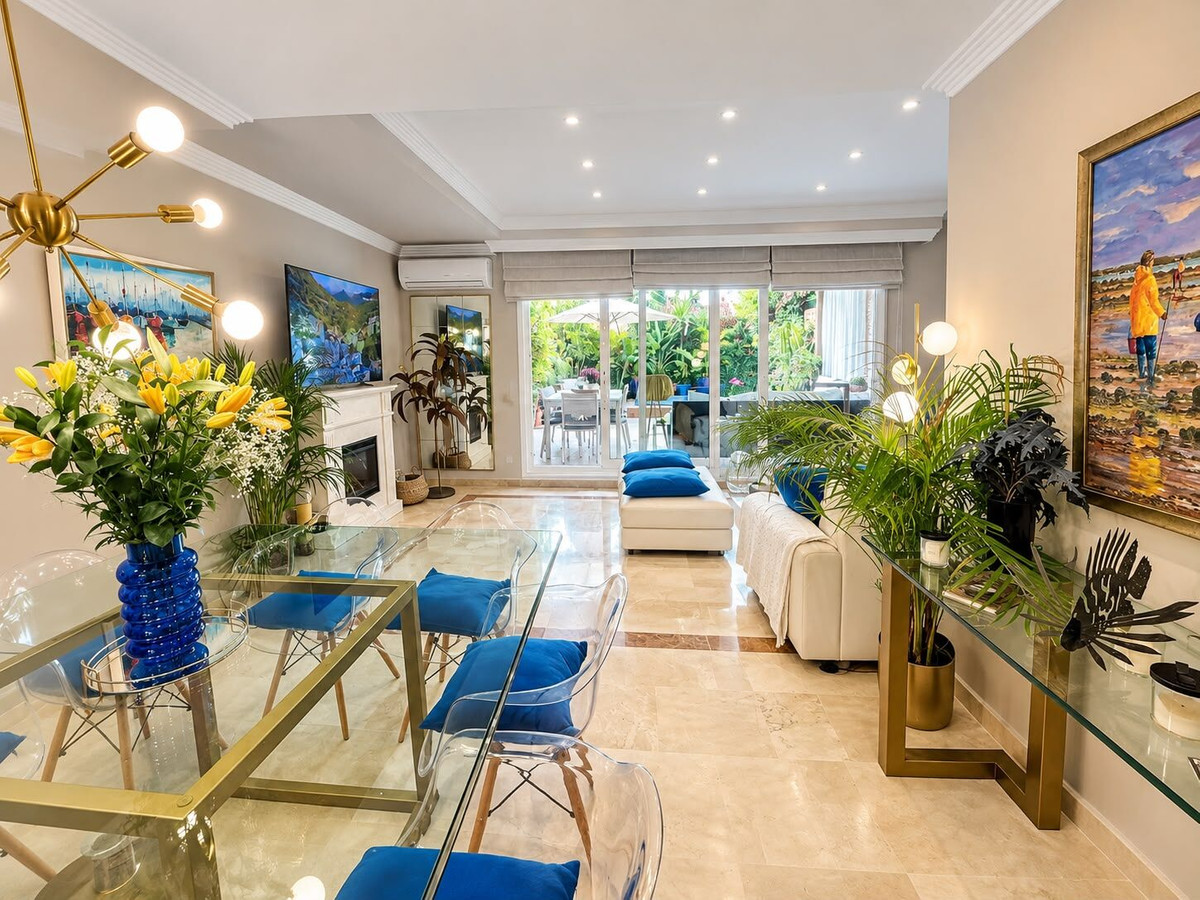 5-bedroom property for sale in central Marbella