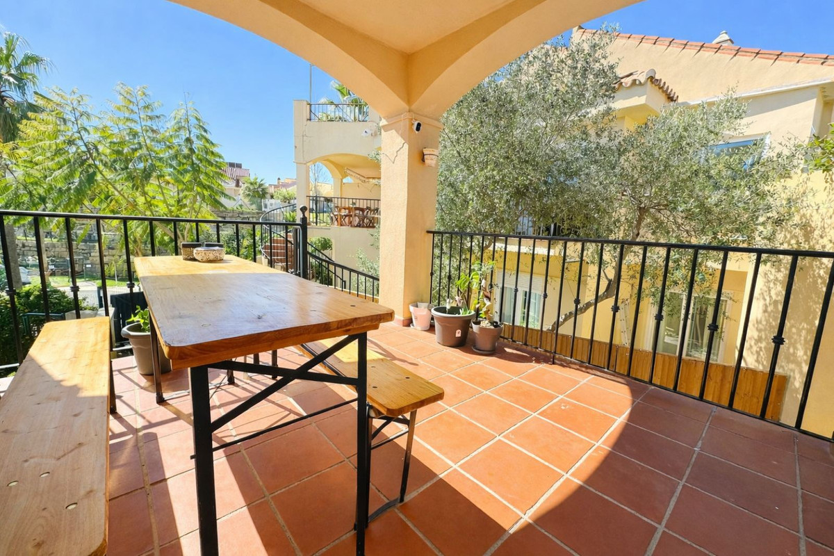 4-bedroom villa for sale in Riviera del Sol